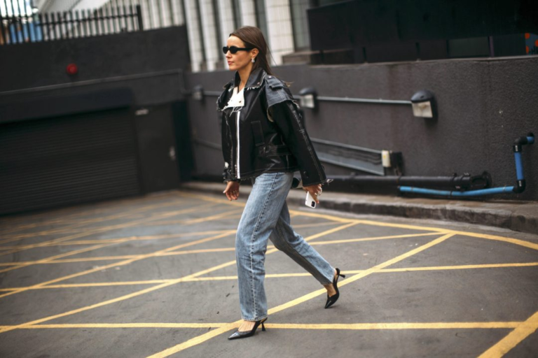 25 Best Agolde Jeans That Are So Trendy Right Now